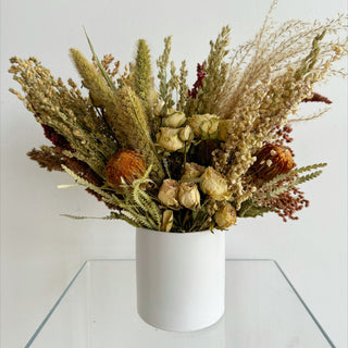 dried flower annual seasonal arrangement subscription (save 15%)