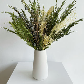 seasonal dried flower centerpiece