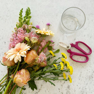 diy flower subscription with vase - houseoflilac