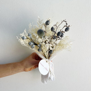 classic holiday dried flower wraps