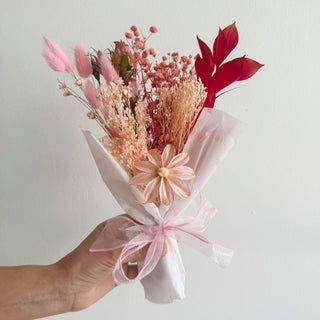 valentine's day dried flower bundle