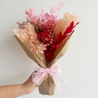 valentine's day dried flower bouquet wrap