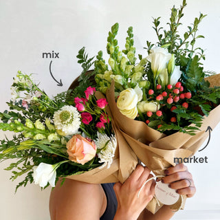 fresh flower styled bouquet wrap subscription